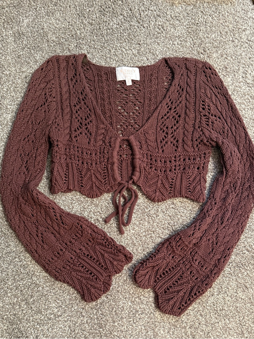 Women’s Brown Knit Tie-Front Cropped Sweater M